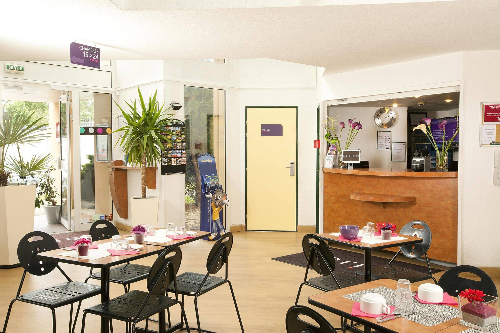 Hotel Cerise Nancy Exterior photo